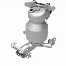 Load image into Gallery viewer, Magnaflow 15-21 Honda Fit 1.5L Direct Fit CARB Compliant Converter