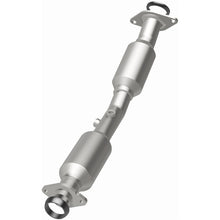 Load image into Gallery viewer, Magnaflow 13-15 Nissan Sentra 1.8L California Grade CARB Compliant DF Catalytic Converter