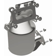 Load image into Gallery viewer, MagnaFlow DF Conv 2021 Nissan Altima Single Manifold 2.5L