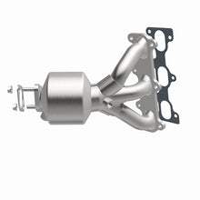 Load image into Gallery viewer, MagnaFlow Uni Catalytic Con DF 05-09 Hyundai Tucson 2.7 L P/S Manifold /05-07 Kia Truck