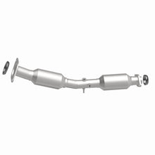 Load image into Gallery viewer, Magnaflow 13-15 Nissan Sentra 1.8L California Grade CARB Compliant DF Catalytic Converter