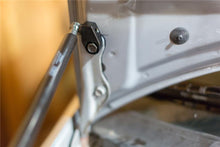 Load image into Gallery viewer, GrimmSpeed 02-07 Subaru Inpreza/WRX/STi Hood Struts