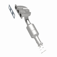 Load image into Gallery viewer, Magnaflow Conv DF BMW 5 04-05 Rear Mani
