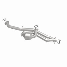 Load image into Gallery viewer, MagnaFlow Conv DF 01-03 Toyota Sienna 3.0L
