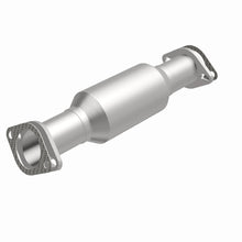 Load image into Gallery viewer, Magnaflow 07-10 Kia Sedona 3.8L California Grade CARB Compliant DF Catalytic Converter
