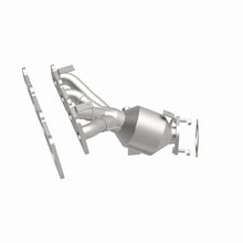 Load image into Gallery viewer, MagnaFlow Direct-Fit SS OEM Catalytic Converter 12-15 Hyundai Accent L4-1.6LGAS
