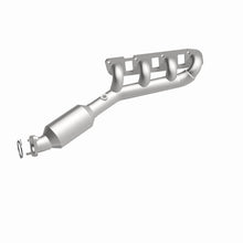 Load image into Gallery viewer, Magnaflow 11-13 QX56 V8 5.6 OEM Manifold Direct Fit Converter
