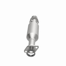 Load image into Gallery viewer, MagnaFlow California Direct-Fit Catalytic Converter 97-01 Honda CR-V L4 2.0L
