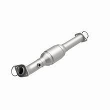 Load image into Gallery viewer, MagnaFlow Conv DF 05-09 Toyota Tacoma 4.0L P/S Rear
