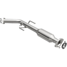 Load image into Gallery viewer, MagnaFlow Conv DF 01-03 Toyota Sienna 3.0L
