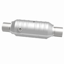 Load image into Gallery viewer, Magnaflow Conv Univ 2.50 HM Angled O2
