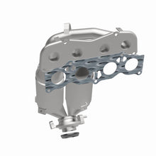 Load image into Gallery viewer, MagnaFlow Conv DF 01-06 Toyota Highlander 2.4L
