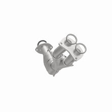 Load image into Gallery viewer, MagnaFlow Conv DF 01-04 Toyota Tacoma 2.7L
