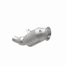 Load image into Gallery viewer, Magnaflow Conv DF 2014 228i 2.0L Close Coupled

