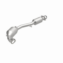 Load image into Gallery viewer, Magnaflow 2005 Saab 9-2X 2.5L Direct Fit Converter
