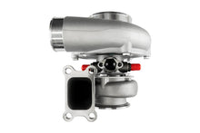 Load image into Gallery viewer, Turbosmart Water Cooled 5862 T3 0.82AR Externally Wastegated TS-2 Turbocharger
