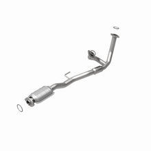 Load image into Gallery viewer, MagnaFlow Conv DF 97-98 Toyota Avalon Camry 3
