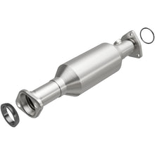 Load image into Gallery viewer, MagnaFlow California Direct-Fit Catalytic Converter 97-01 Honda CR-V L4 2.0L

