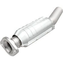 Load image into Gallery viewer, Magnaflow Conv DF 06-10 Toyota Rav4 3.5L
