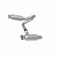 Load image into Gallery viewer, MagnaFlow Conv DF RAIDER- 2006 8 4.7L OEM

