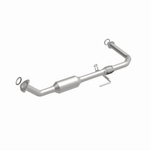Load image into Gallery viewer, MagnaFlow Conv Direct Fit OEM 2003-2004 Toyota Tundra Underbody - 47.125in Length
