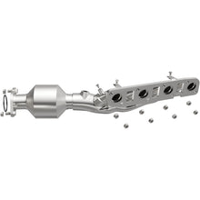 Load image into Gallery viewer, Magnaflow 16-21 Infiniti QX80 5.6L Direct-Fit Right Manifold Catalytic Converter
