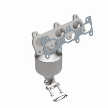Load image into Gallery viewer, MagnaFlow Conv DF 05-08 Kia Sportage 2.7L Driver Side
