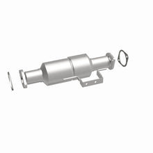 Load image into Gallery viewer, Magnaflow 1996 Chrysler Sebring 2.5L Direct Fit Converter
