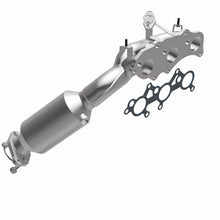 Load image into Gallery viewer, Magnaflow 2013 FJ Cruiser V6 4 OEM Manifold Direct Fit Converter
