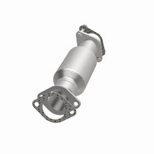 Load image into Gallery viewer, MagnaFlow Conv Direct Fit 2011 Kia Sorento 3.5 Underbody
