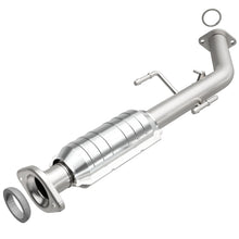 Load image into Gallery viewer, MagnaFlow Conv DF 01-03 Toyota Sienna 3.0L
