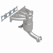 Load image into Gallery viewer, Magnaflow Conv DF 07 Dodge Caliber 2.4L Manifold AWD / 07-10 Jeep Patriot 2.4L Manifold 4WD 49 State
