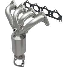 Load image into Gallery viewer, MagnaFlow Conv DF 05-08 Kia Sportage 2.0L
