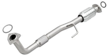 Load image into Gallery viewer, Magnaflow Conv DF 97-01 Toyota Camry 2.2L
