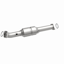 Load image into Gallery viewer, MagnaFlow Conv DF 05-09 Toyota Tacoma 4.0L P/S Rear
