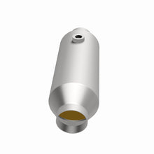 Load image into Gallery viewer, MagnaFlow 99-03 Honda Odyssey V6 3.5L California Grade CARB Compliant Universal Catalytic Converter
