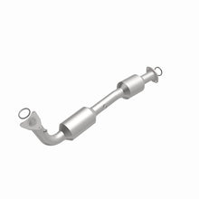 Load image into Gallery viewer, Magnaflow 07-18 Toyota Tundra 5.7L CARB Compliant Direct-Fit Catalytic Converter
