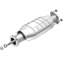 Load image into Gallery viewer, MagnaFlow Conv DF 05-10 Kia Sportage 2.7L
