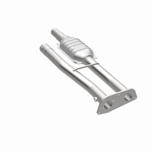 Load image into Gallery viewer, MagnaFlow Conv DF 98 GM Truck 5.7L
