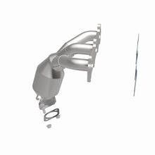 Load image into Gallery viewer, Magnaflow Conv DF 02-06 Hyundai Sonata 2.7L
