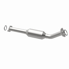 Load image into Gallery viewer, MagnaFlow Conv Direct Fit OEM 2003-2004 Toyota Tundra Underbody - 28.75in Length
