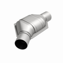 Load image into Gallery viewer, MagnaFlow Conv Univ 2.50inch Angled Inlet FED
