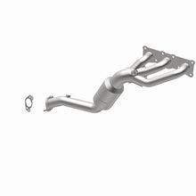 Load image into Gallery viewer, MagnaFlow Conv DF 2008-2010 BMW 528i/528i xDrive 3.0L Underbody
