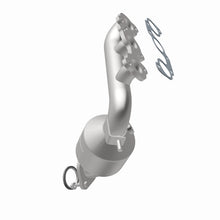 Load image into Gallery viewer, MagnaFlow Conv DF 04-06 Toyota Sienna 3.3L
