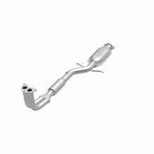 Load image into Gallery viewer, Magnaflow Conv DF 99-01 Hyundai Sonata 2.4L
