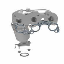 Load image into Gallery viewer, Magnaflow Conv DF 97-00 Toyota Camry 3.0L
