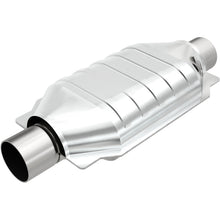 Load image into Gallery viewer, MagnaFlow Conv Univ 3 Single O2 Boss

