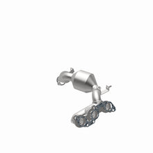 Load image into Gallery viewer, MagnaFlow Conv DF 04-06 Toyota Sienna 3.3L
