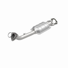 Load image into Gallery viewer, MagnaFlow Conv DF 01-04 Pathfinder Driver Side Rear
