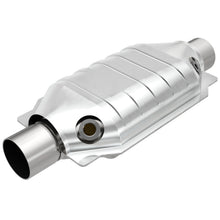 Load image into Gallery viewer, MagnaFlow Conv Univ 2 Dual O2 Boss

